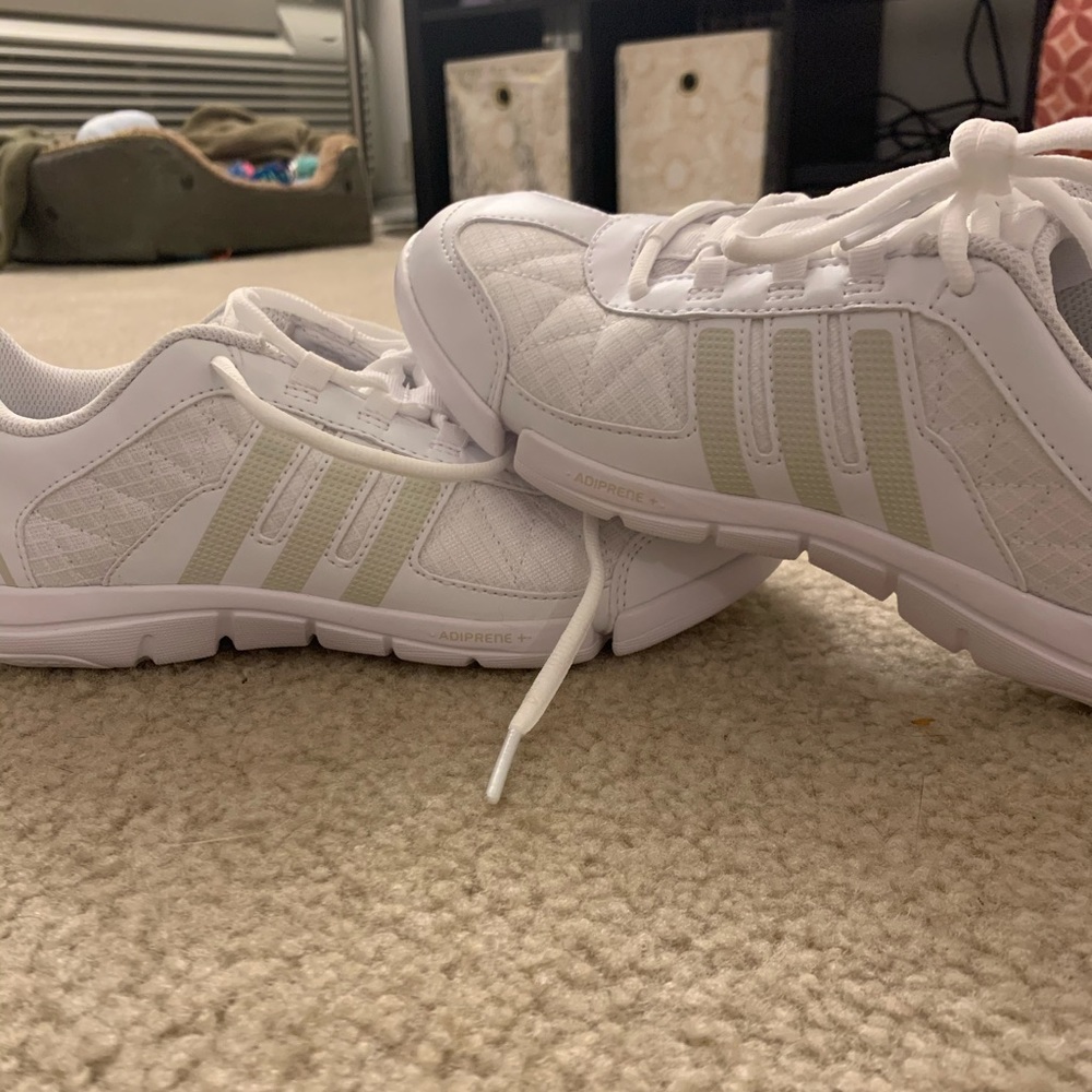 Adidas 🌞